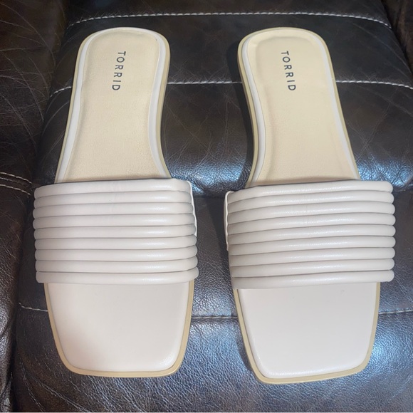Torrid Tubular Banded Slide (WW) Nude Square Toe Sandals Wide Width - Picture 1 of 5